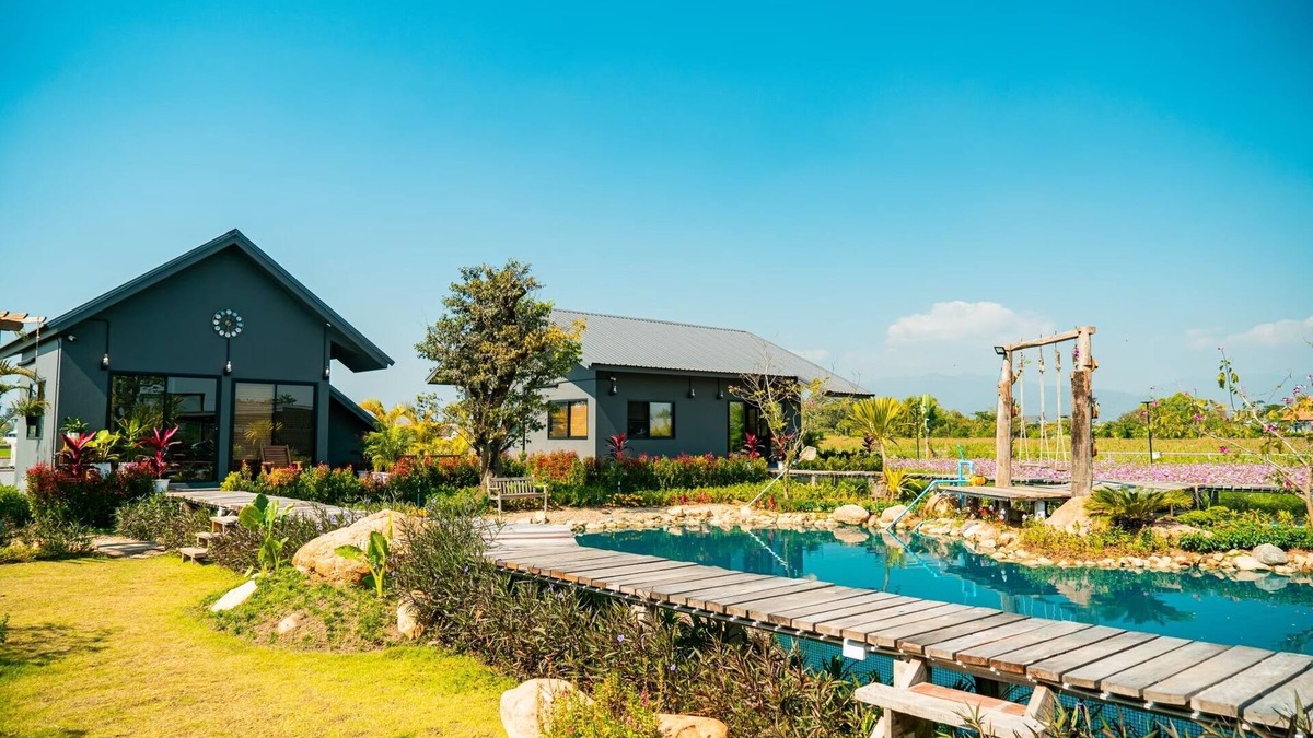 Chiang Rai Resort | A very pet friendly resort, centrally located only 5 minutes away from airport.
