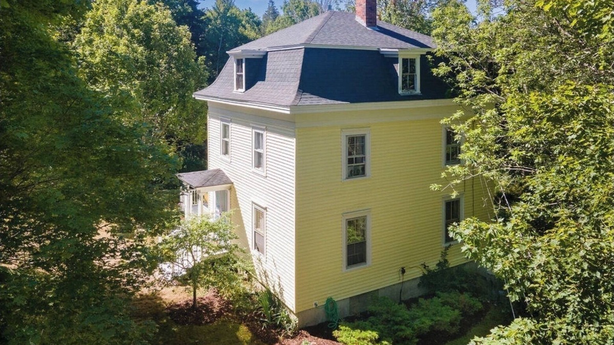Deer Isle House | A Victorian Gem on Deer Isle - Walkable to beaches and local shops