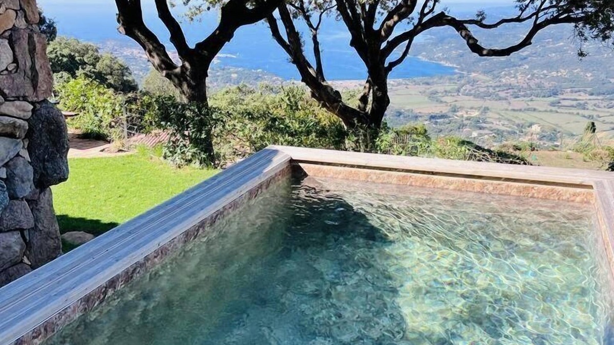 Viggianello House | A VIGNA - CASEDDU PETRU GHJASEPPU sea view and swimming pool