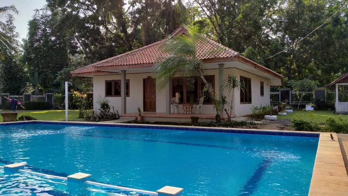 Carita Villa | a Villa with beautiful view and access to the beach