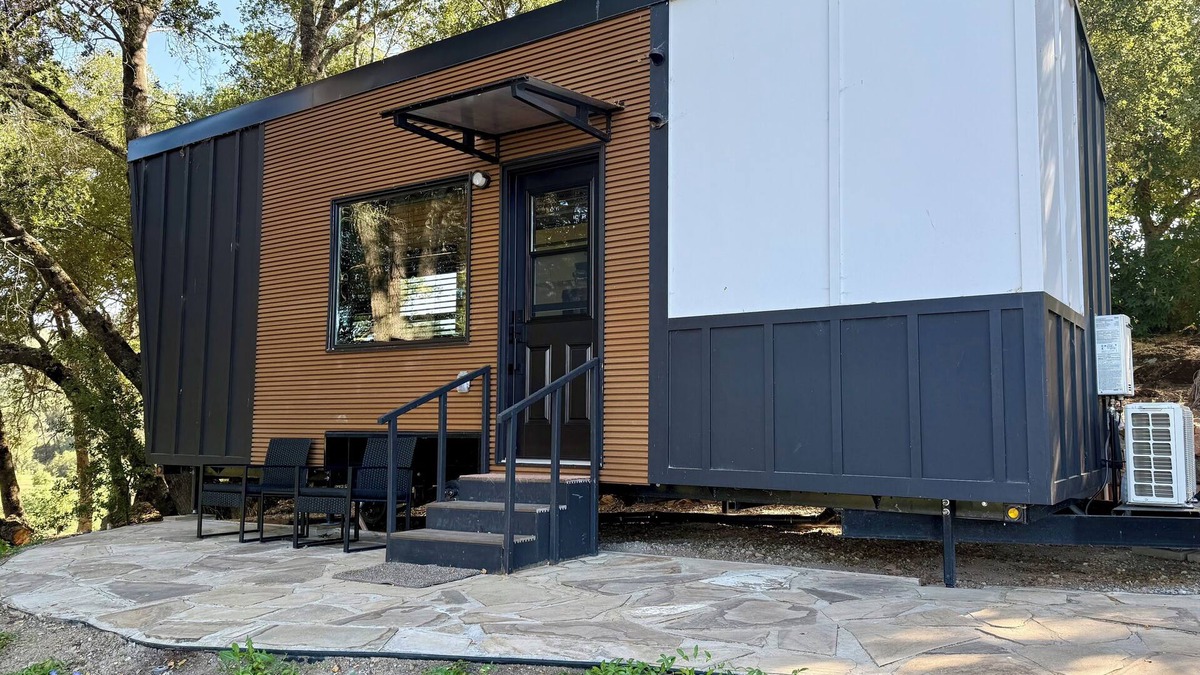 Altaville Cabin | A Vineyard TinyHome Escape