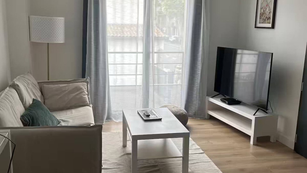 Mirepoix Apartment | A warm cocoon in the heart of Mirepoix