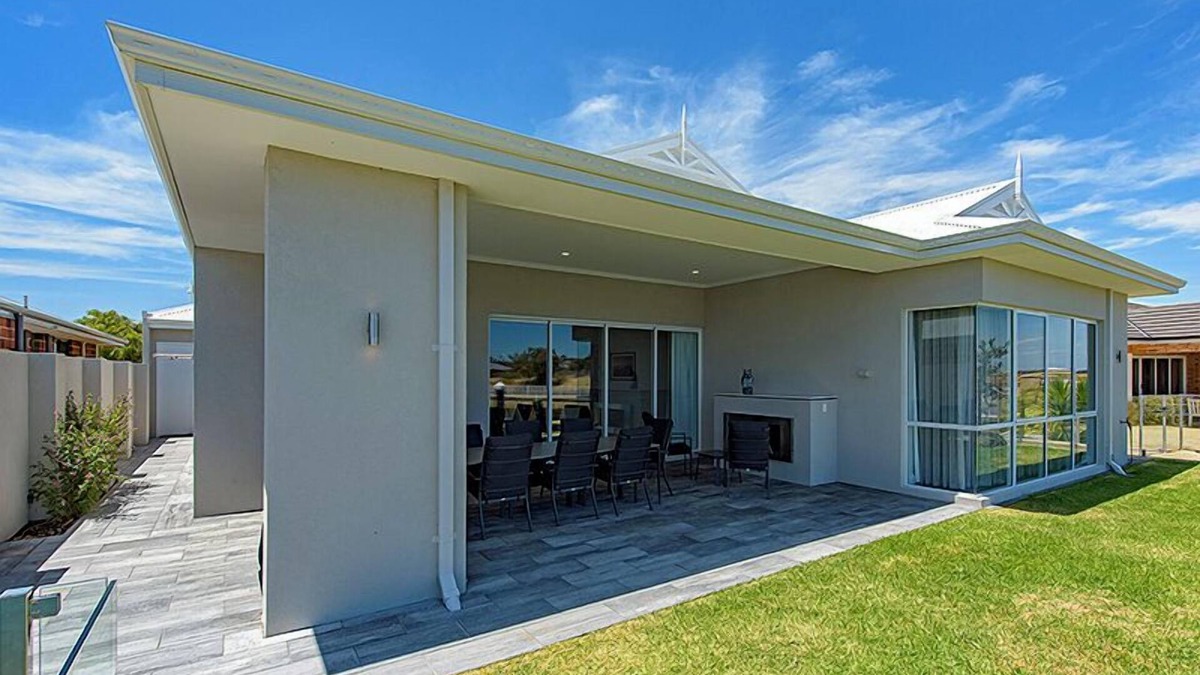 Geographe House | A Waterside Paradise - Geographe's Hidden Oasis