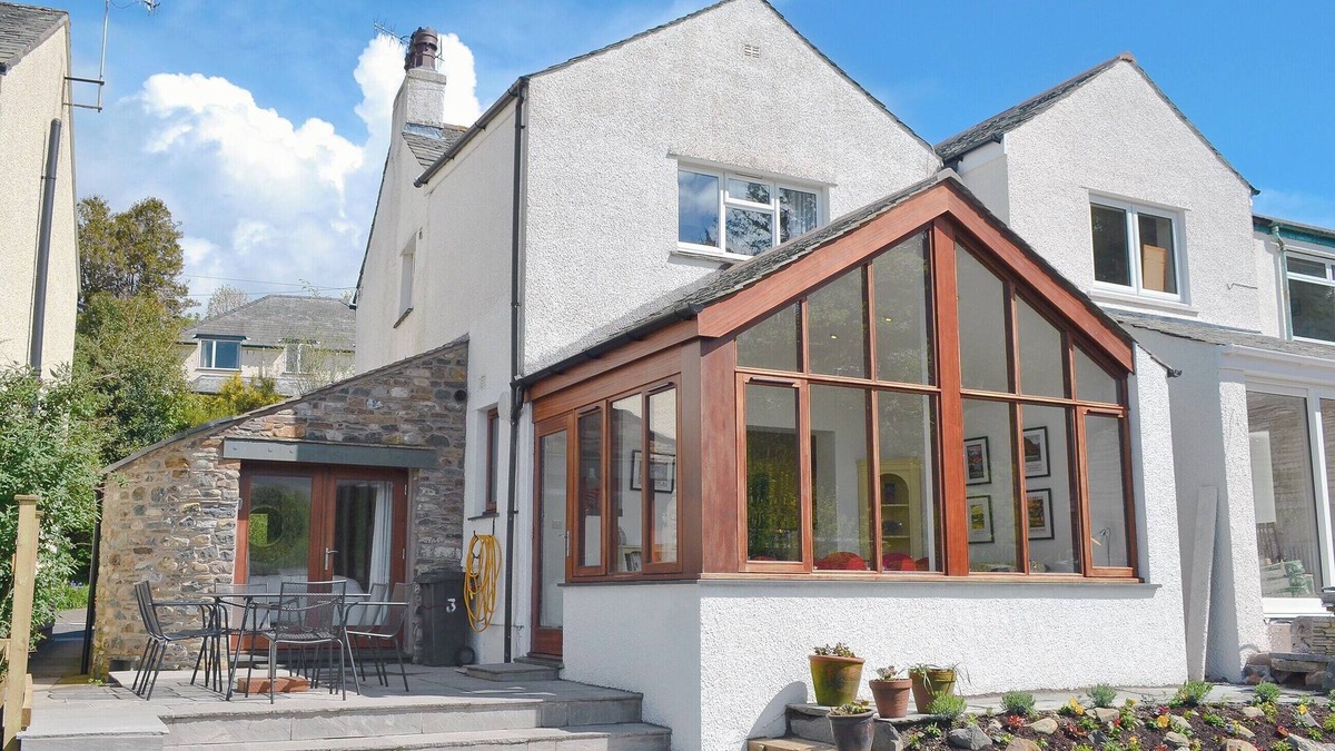 Portinscale Cottage | A well placed semi-detached cottage with fell views.