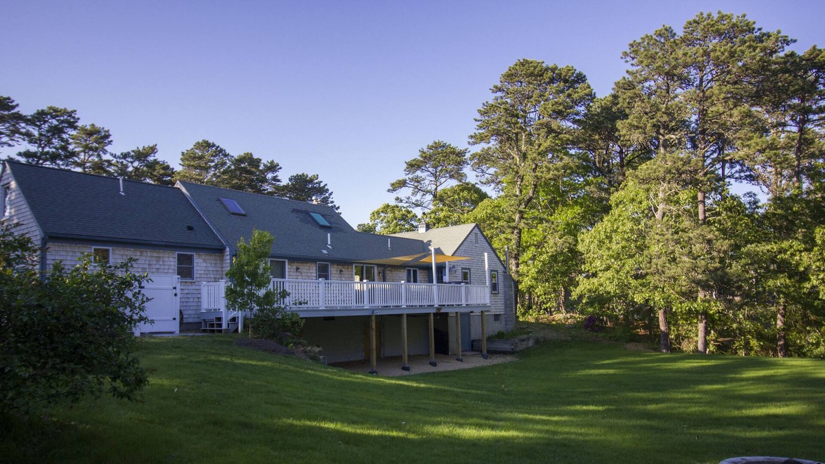 Eastham House | A Wonderful Family Vacation Home with a Huge Deck, game room, and Big Backyard!