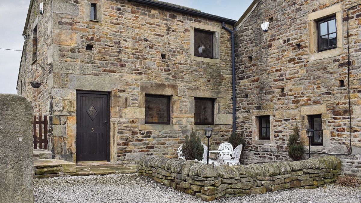 Silsden Cottage | A wonderful haven for friends and family.