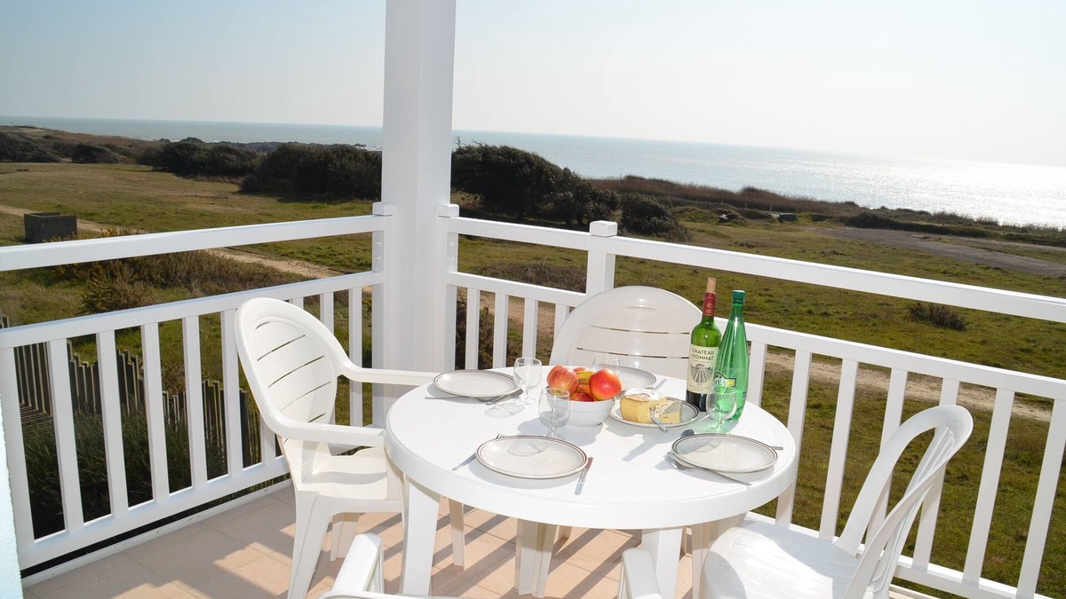 Chateau-d'Olonne Apartment | -A108 apartment-