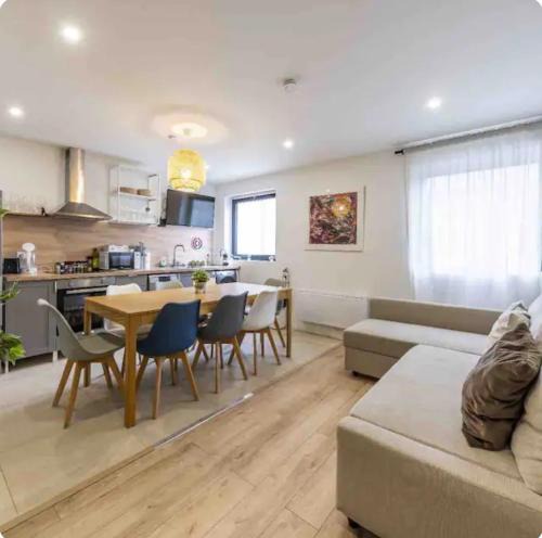 Antony Apartment | A2 - neuf 2023 - ORLY - PARIS EXPO - 4 chambres