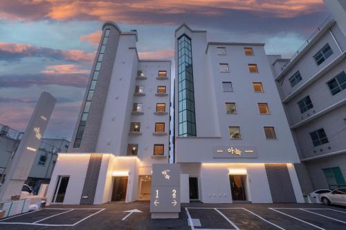Bongmyeong-dong Hotel | Aank Hotel Daejeon Yuseong 1st
