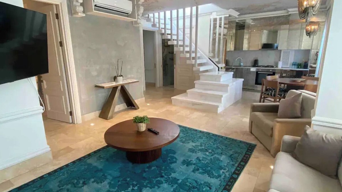Taksim Apartment | AB Residences- Diamond Duplex 3BR Apt Terracenn