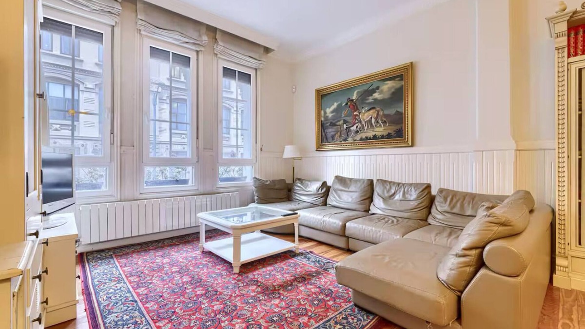 Bilbao City Centre Apartment | Abando-Ibarra House Guggenheim Bilbao