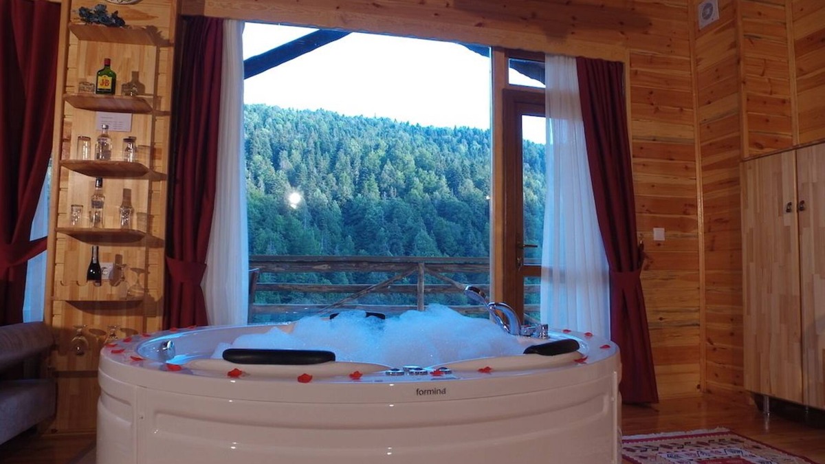 Dereceoren Hotel | Abant Kartal Yuvasi Hotel