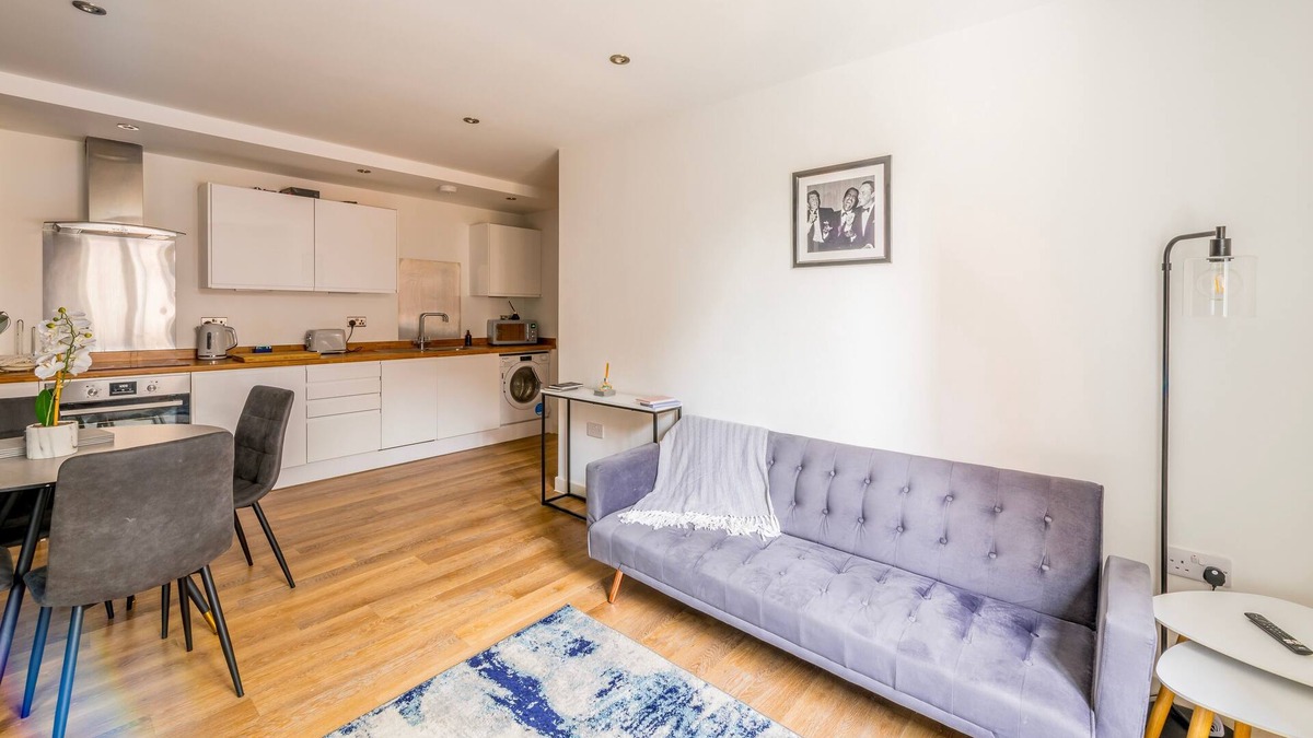 Abingdon Apartment | Abbey Yard by Prescott Apartments