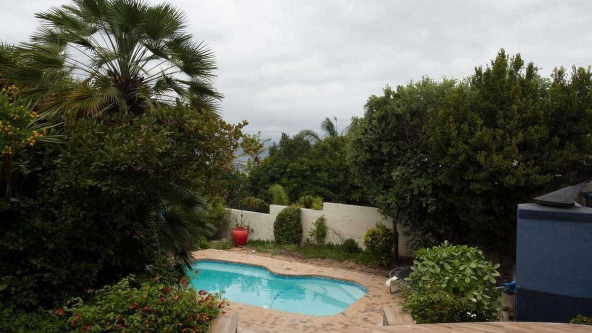 Heldervue House | @ Abelia Guest House