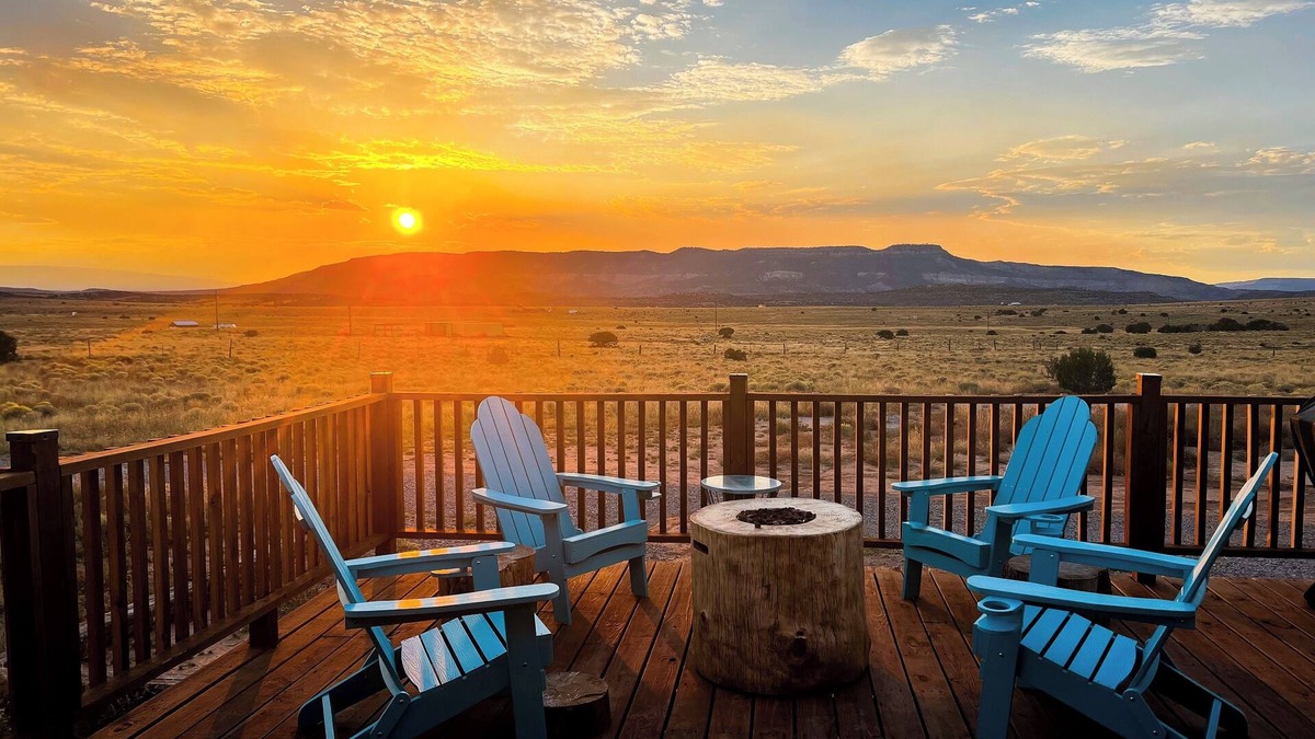 Youngsville House | Abiquiu Lake Retreat-nBeautiful views, full kitchen, WiFi ,family friendly home