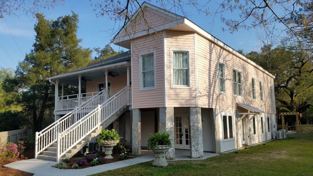 Abita Springs House | Abita Springs Hotel
