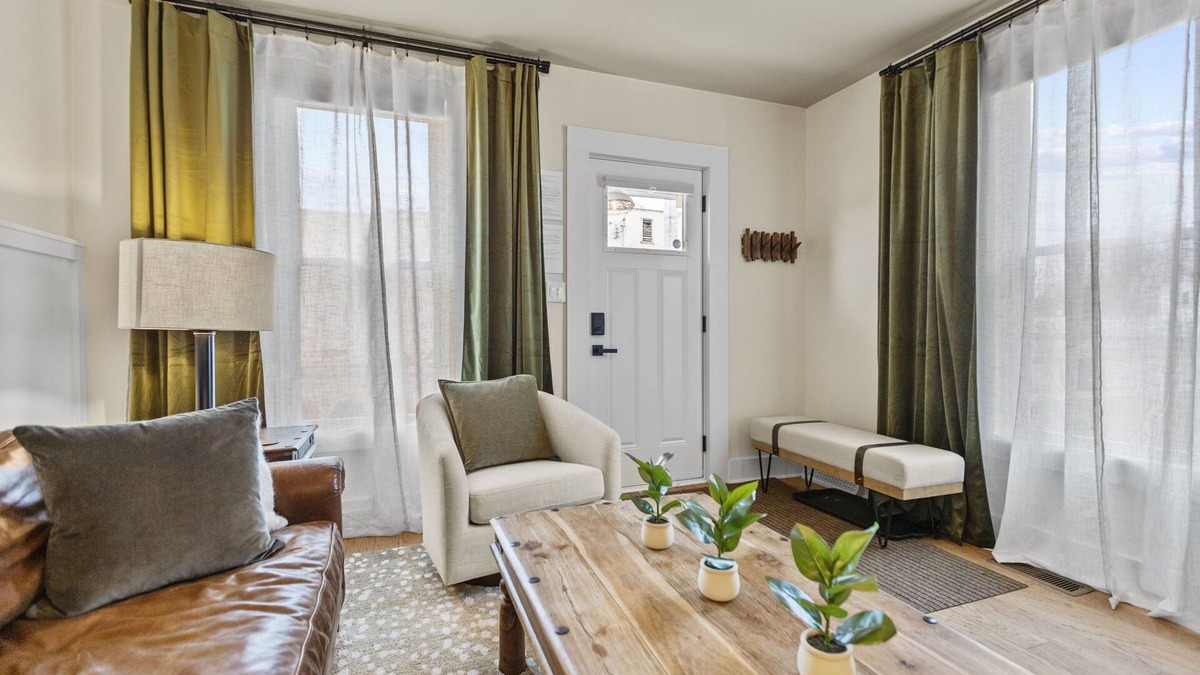 Newark House | Abode 81 in Newark