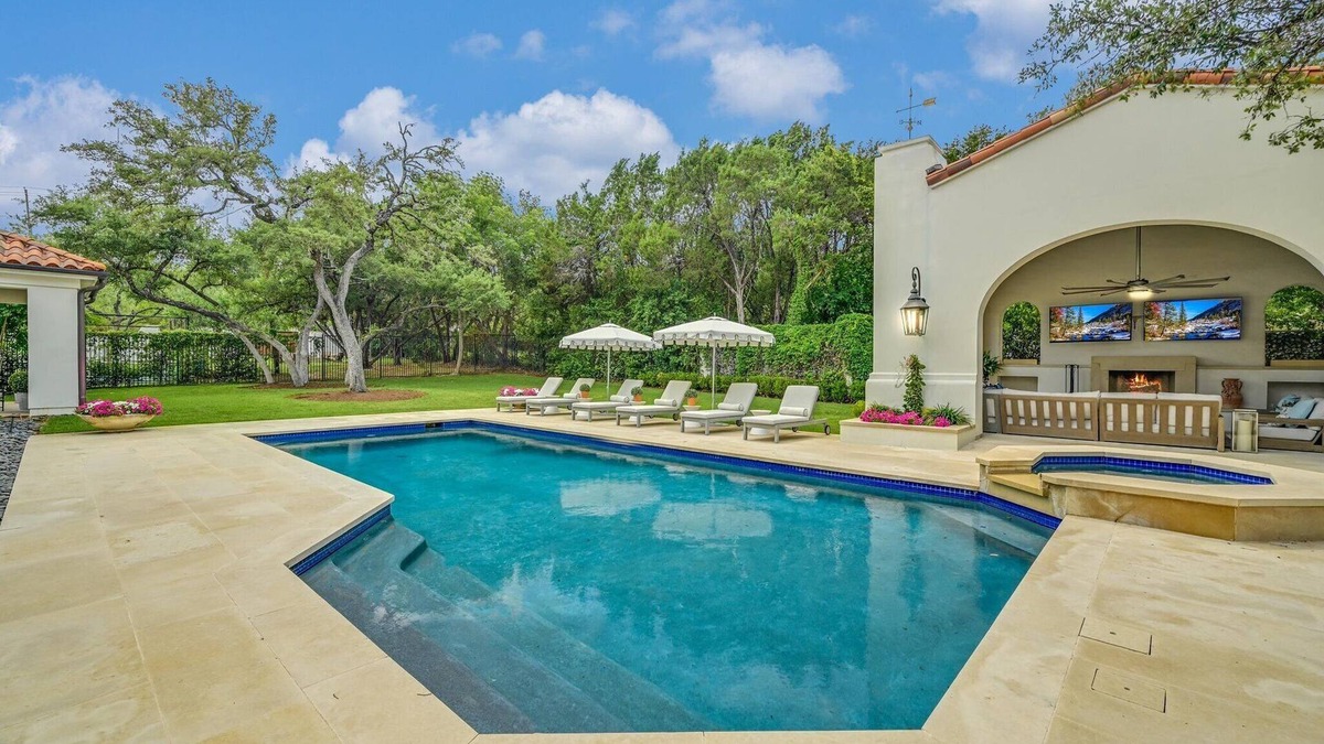 The Ravine House | Above Splendor l 5 Bedrooms l Pool&Spa l Pickleball l Events I Services