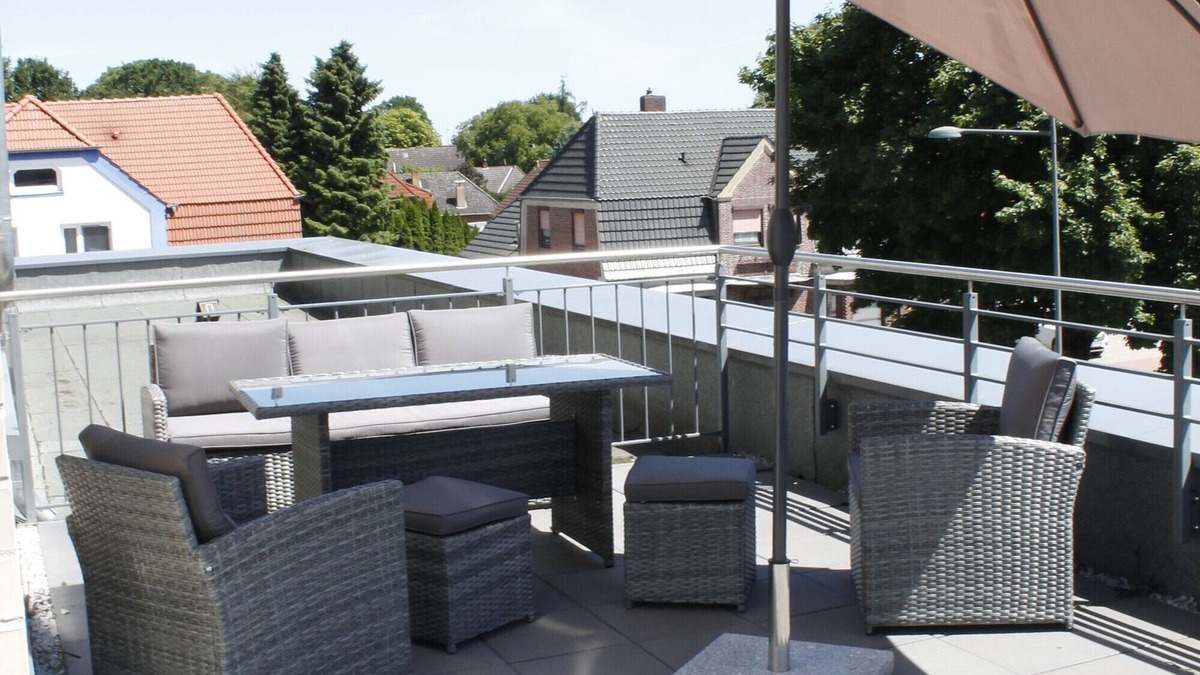 Grasberg Apartment | Above the Rooftops of Grasberg's City