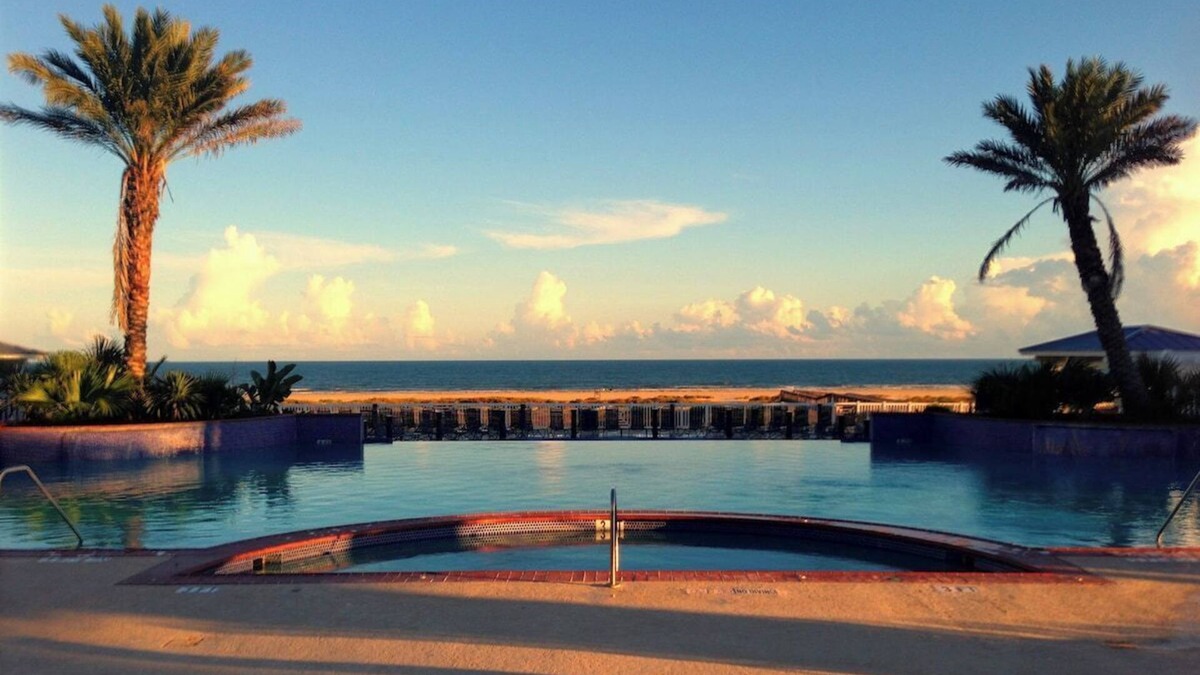 Red Fish Cove Condo | "Above the Waves" - BEACH FRONT