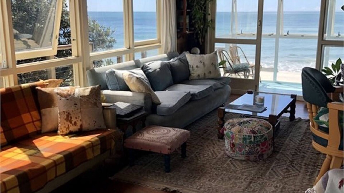 Pukehina House | Absolute Beach Front Holiday Home