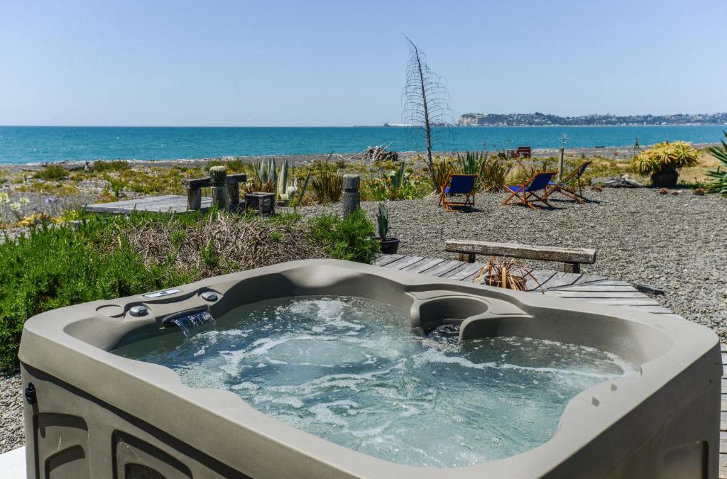 Napier Bed & Breakfast | Absolute Beachfront B&B
