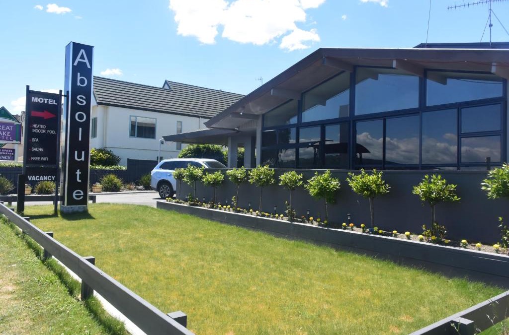 Taupo Hotel | Absolute Lake View Motel