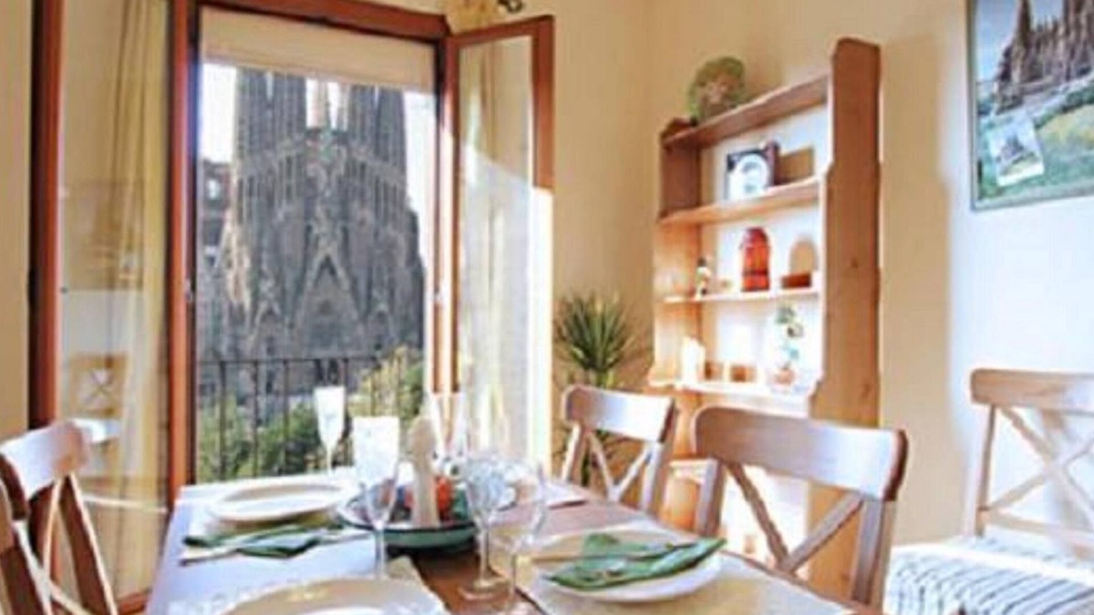 La Sagrada Familia Apartment | ABSOLUTE SAGRADA FAMILIA 4/Superior/