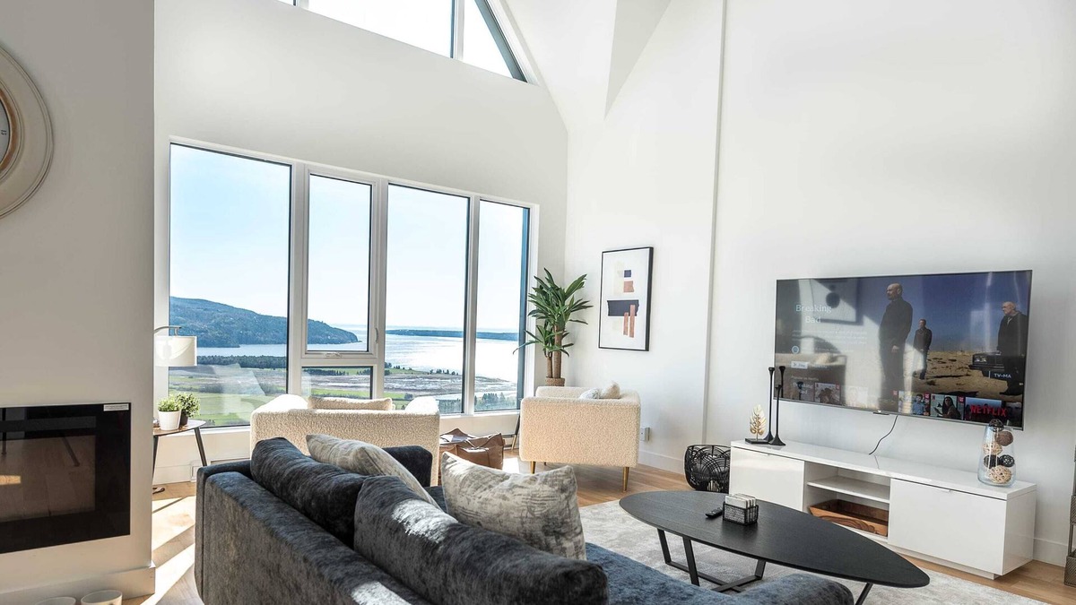 Baie-St-Paul Condo | Absolutely Stunning 4br Condo with Gorgeous Views