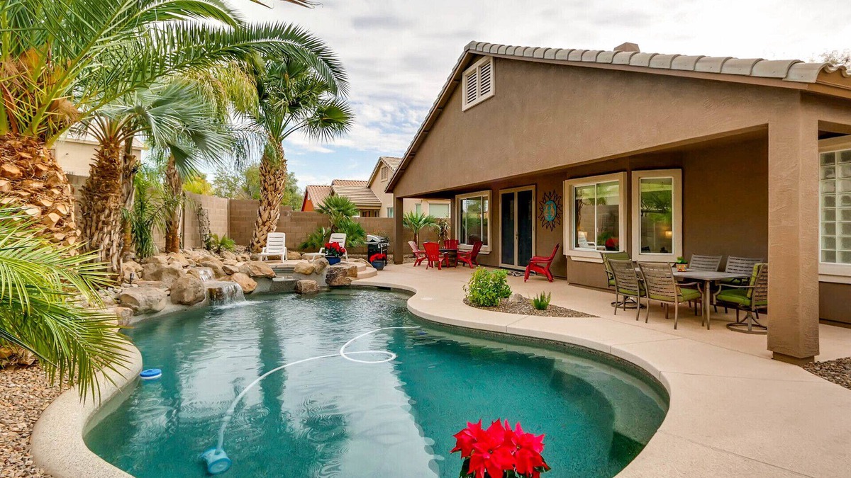 Villages At Queen Creek House | Absolutely Stunning Arizona Oasis!