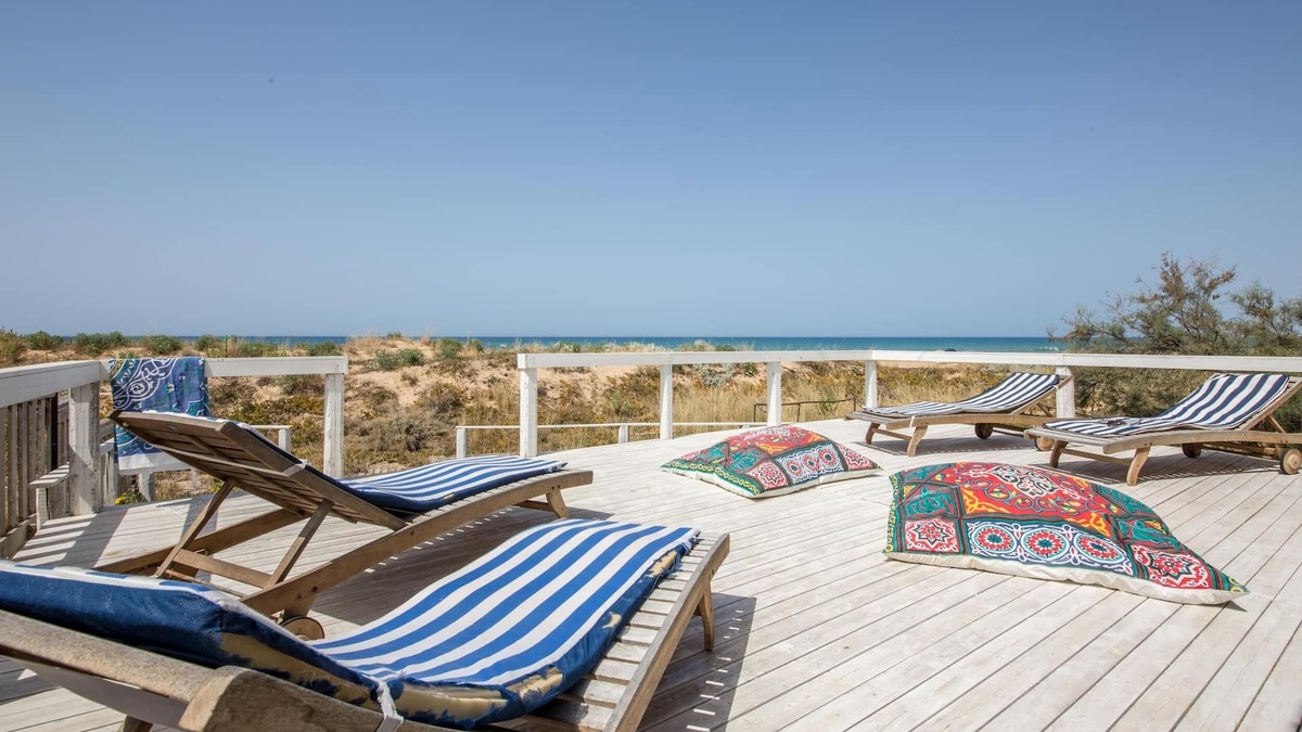 Donnalucata Villa | Absolutely Unique! . 'TERRACE ON THE SEA '