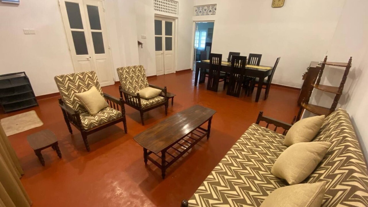 Wellawatta North House | AC Home in Wellawatta Colombo 06 - 2AC Bedrooms & Servant/Guest room