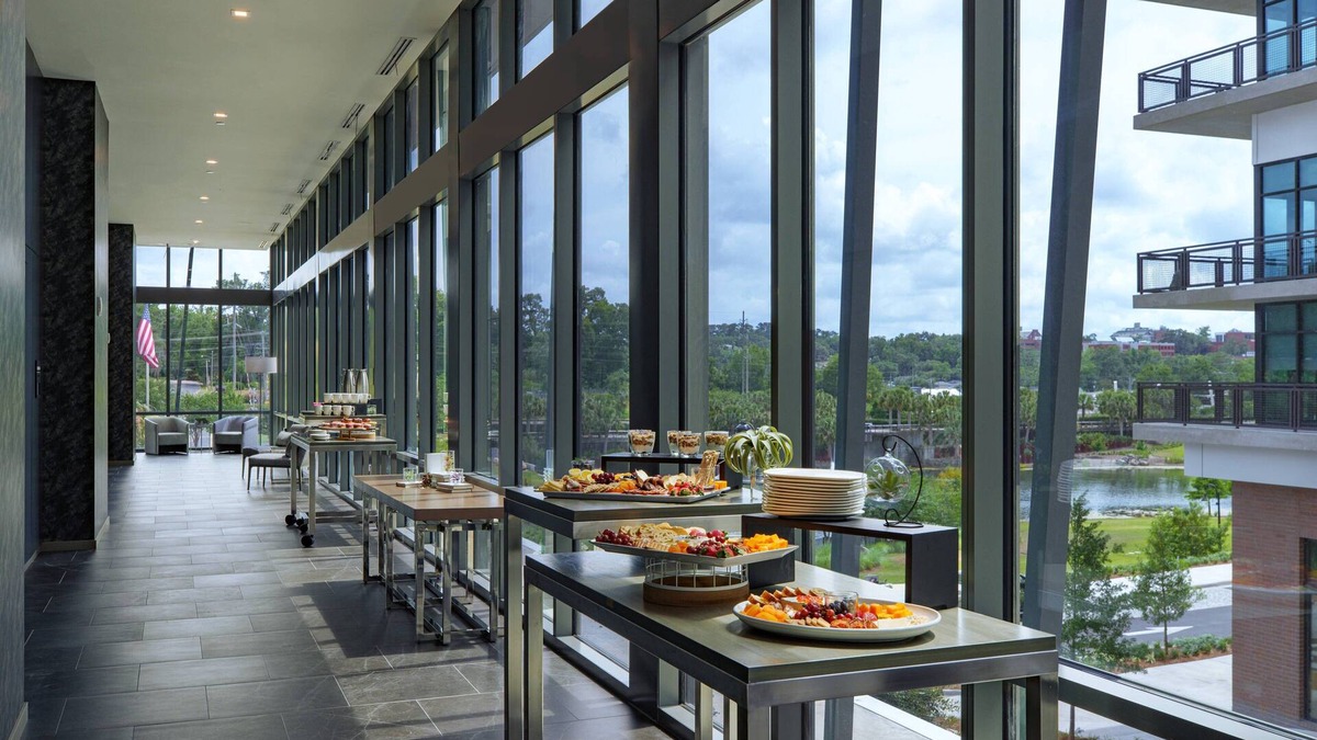 Tallahassee Hotel | AC Hotel by Marriott Tallahassee Universities at the Capitol
