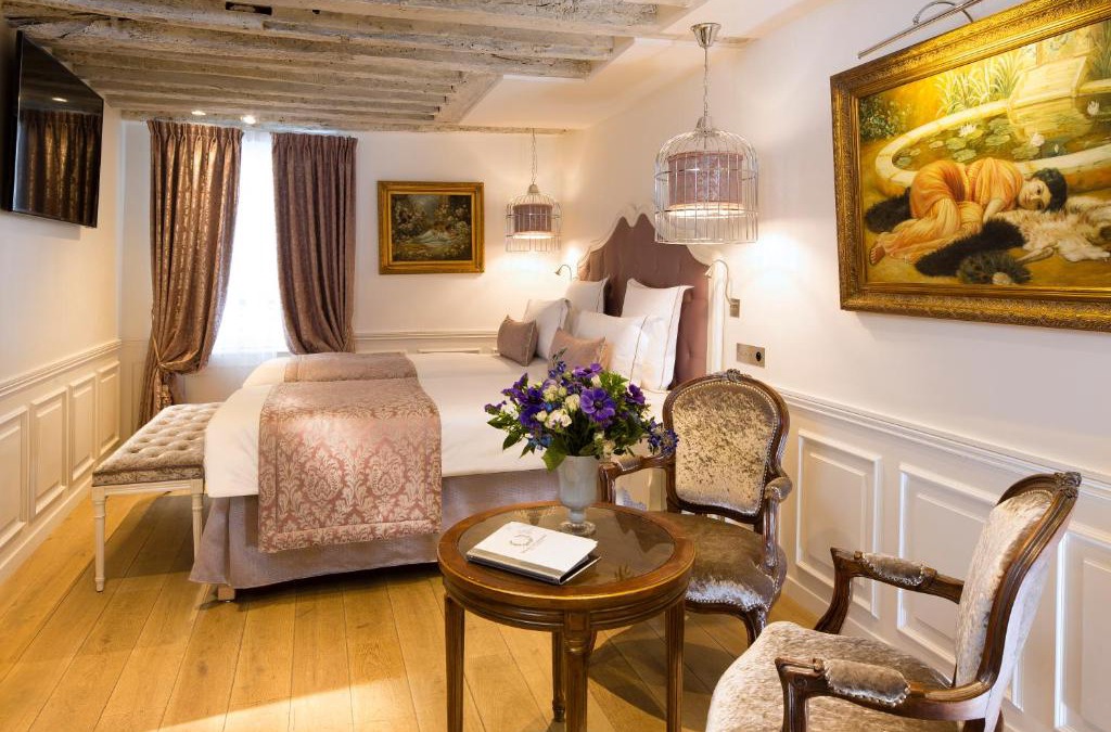 Saint-Thomas-d'Aquin Hotel | Académie Hôtel Saint Germain