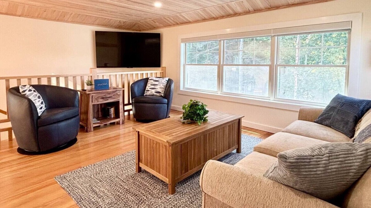 Northeast Harbor Apartment | Acadia + Bar Harbor Escape Gym Access NEH