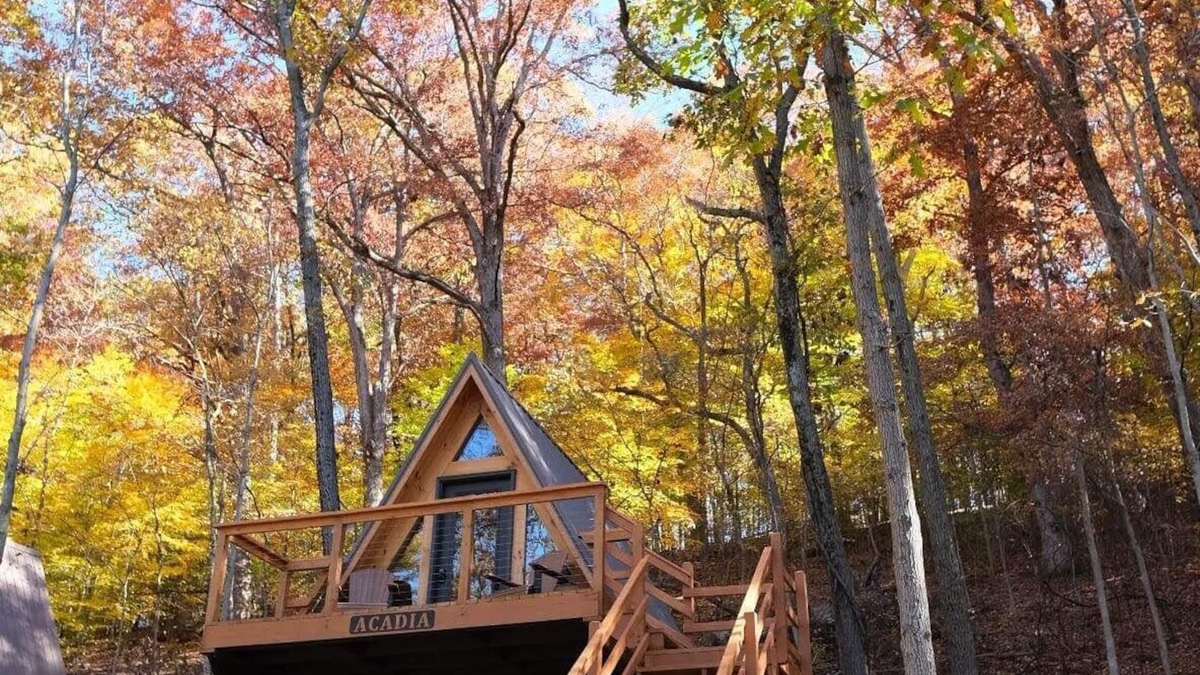 Scio Cabin | Acadia/Rustic Lakeview Cabin- 2 Person A-Frame
