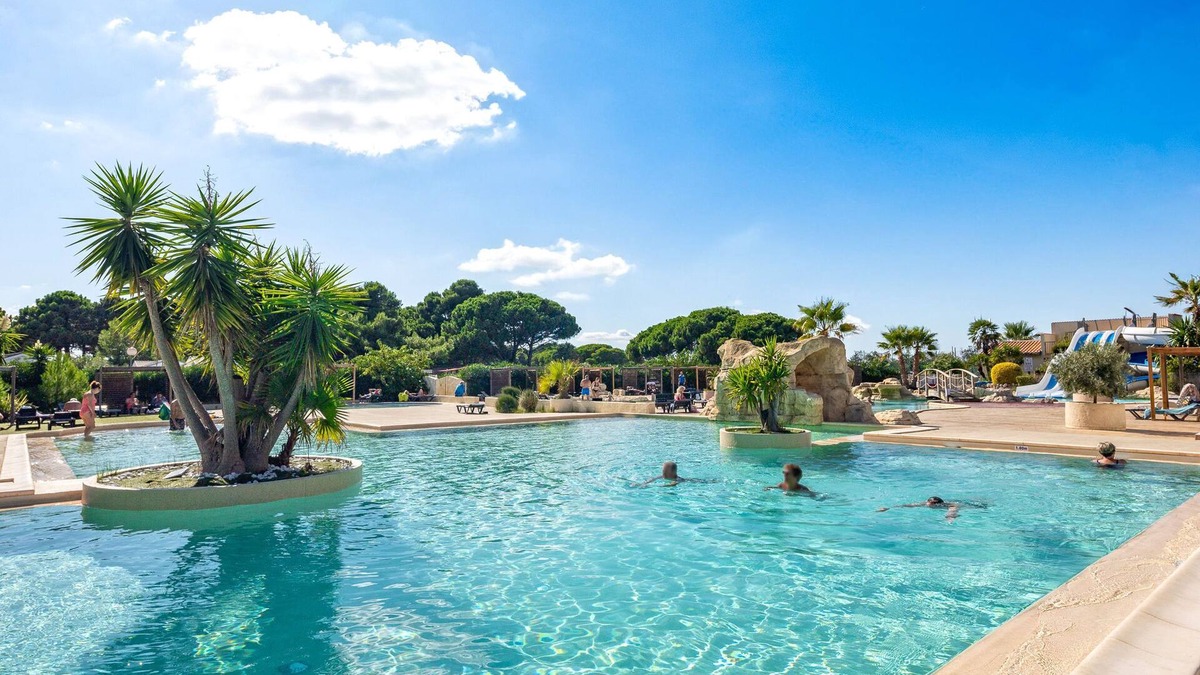 Les Cabanes de Fleury House | Accès direct plage | Camping 4* + Parc aquatique