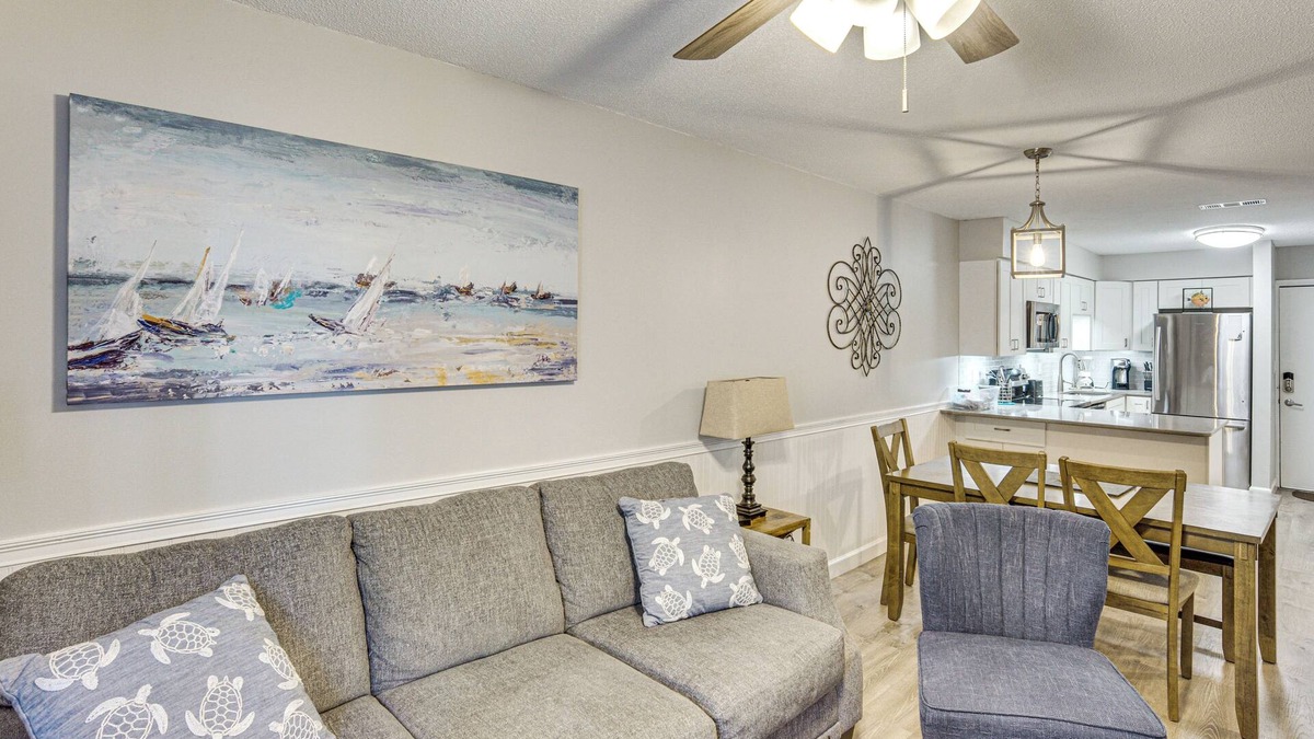 Folly Field Condo | Access to Folly Field Beach & Pools: Coastal Condo