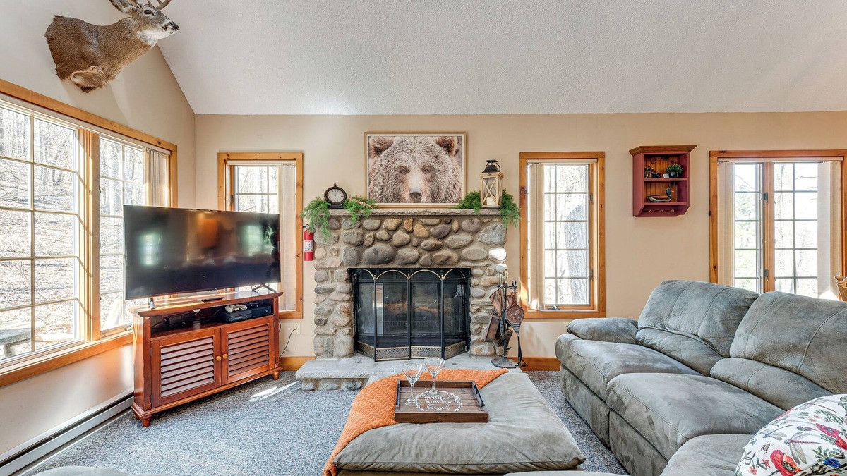 White Haven House | Access to Jack Frost Ski Resort: Home w/Hot Tub