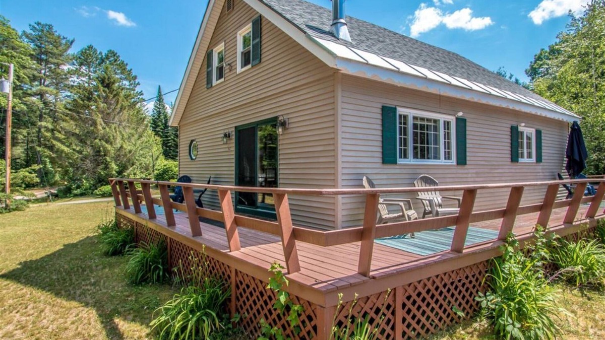 Brownfield House | Access to Pequawket Pond with a large yard