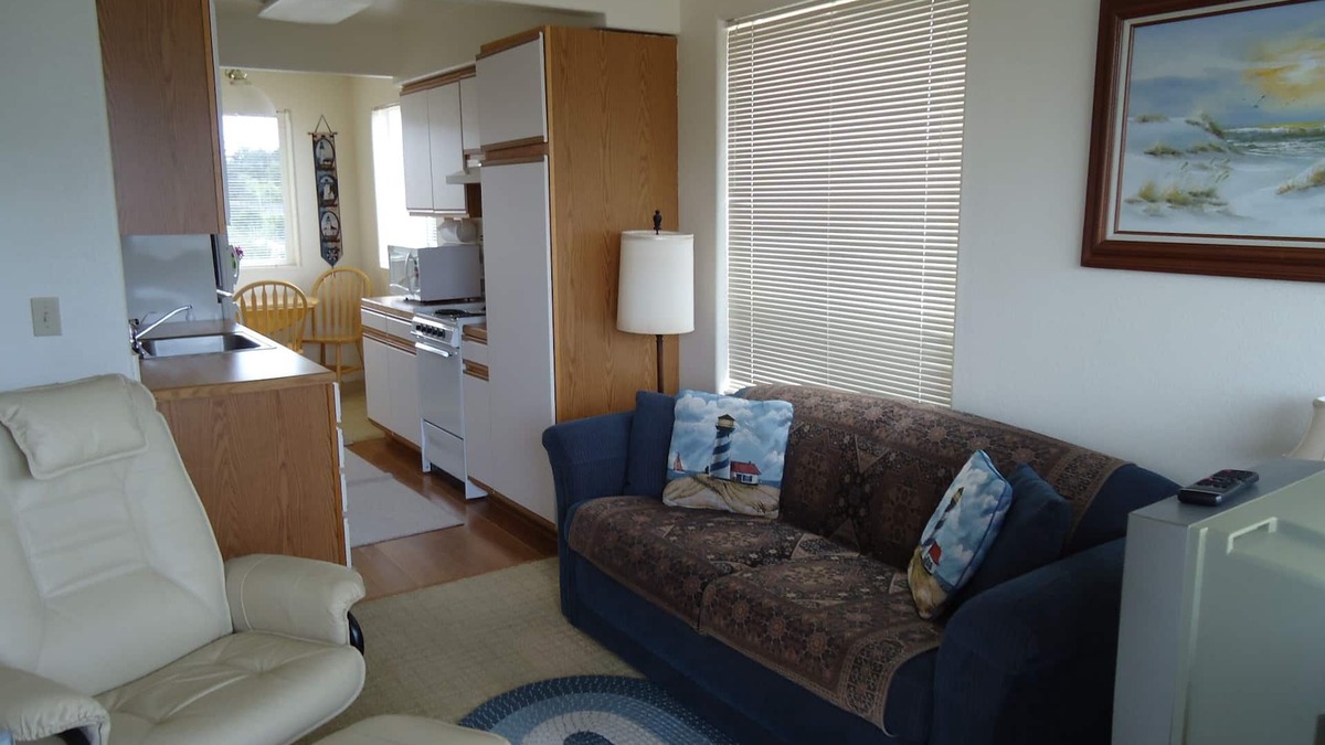 Waldport Apartment | Access to the Best Beach on the Beautiful Central Oregon Coast!