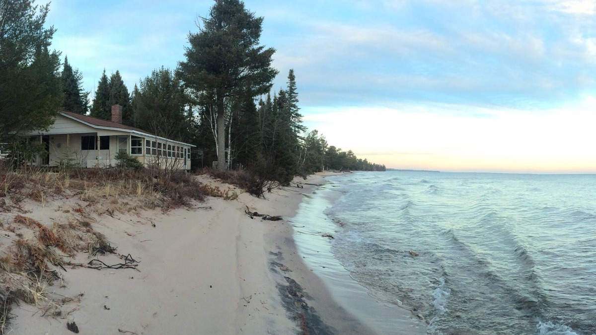 Lake Linden Cottage | Access to the best white sand beach in the Keweenaw!