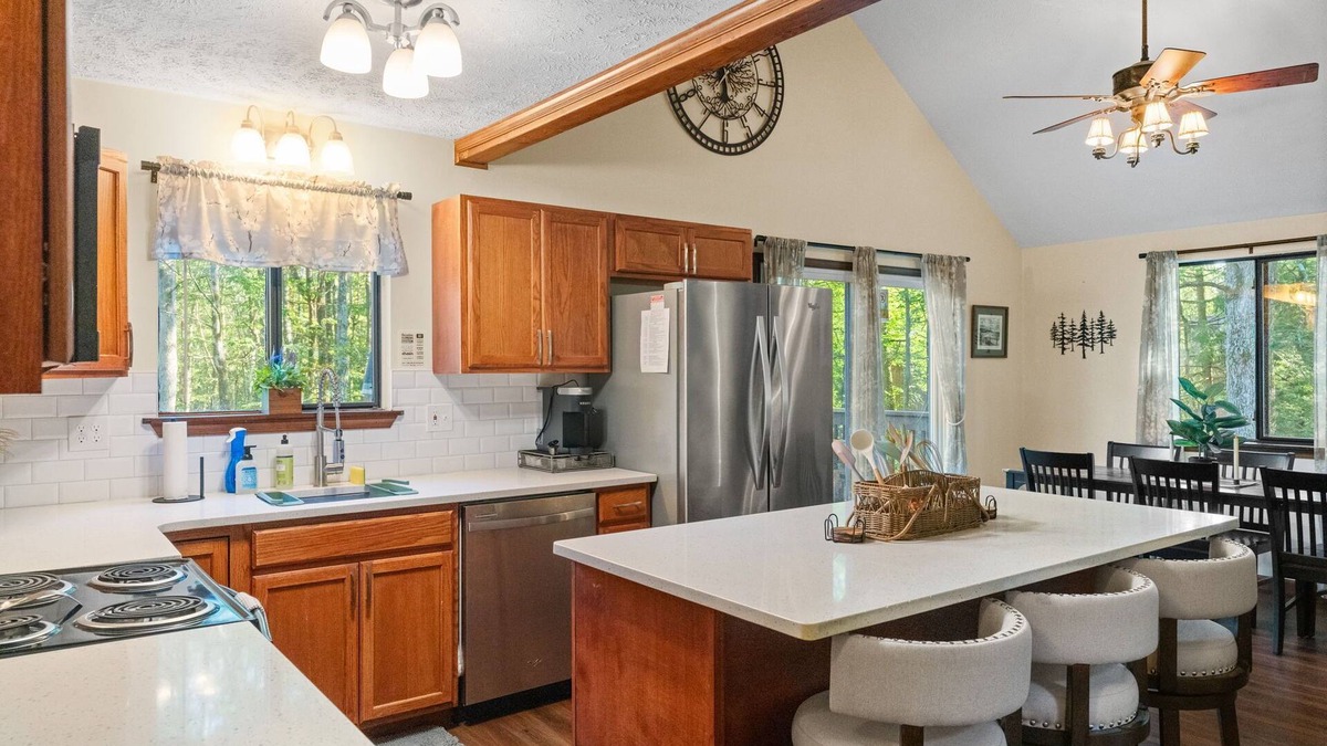 Jim Thorpe House | Accessible Retreat - Ramp & Walk-in Shower - Main Floor Living in Jim Thorpe