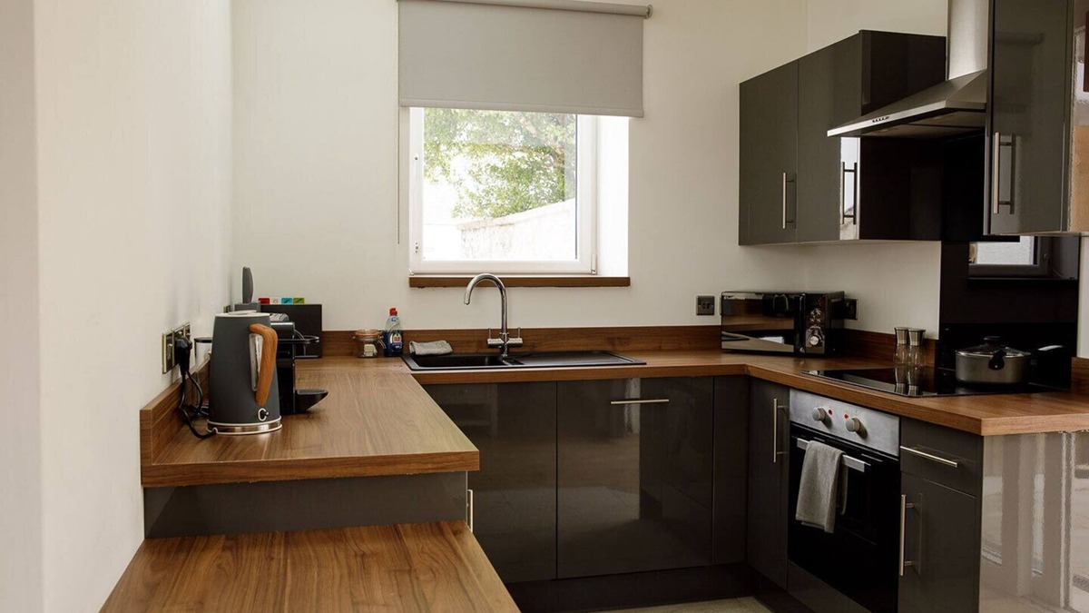Broadford Apartment | accessible self catering apartment