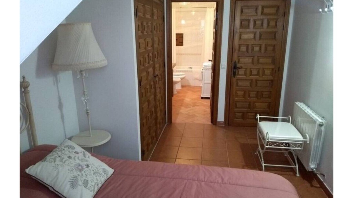 Pedraza House | ACCOMMODATION IN PEDRAZA - MERCHE 1