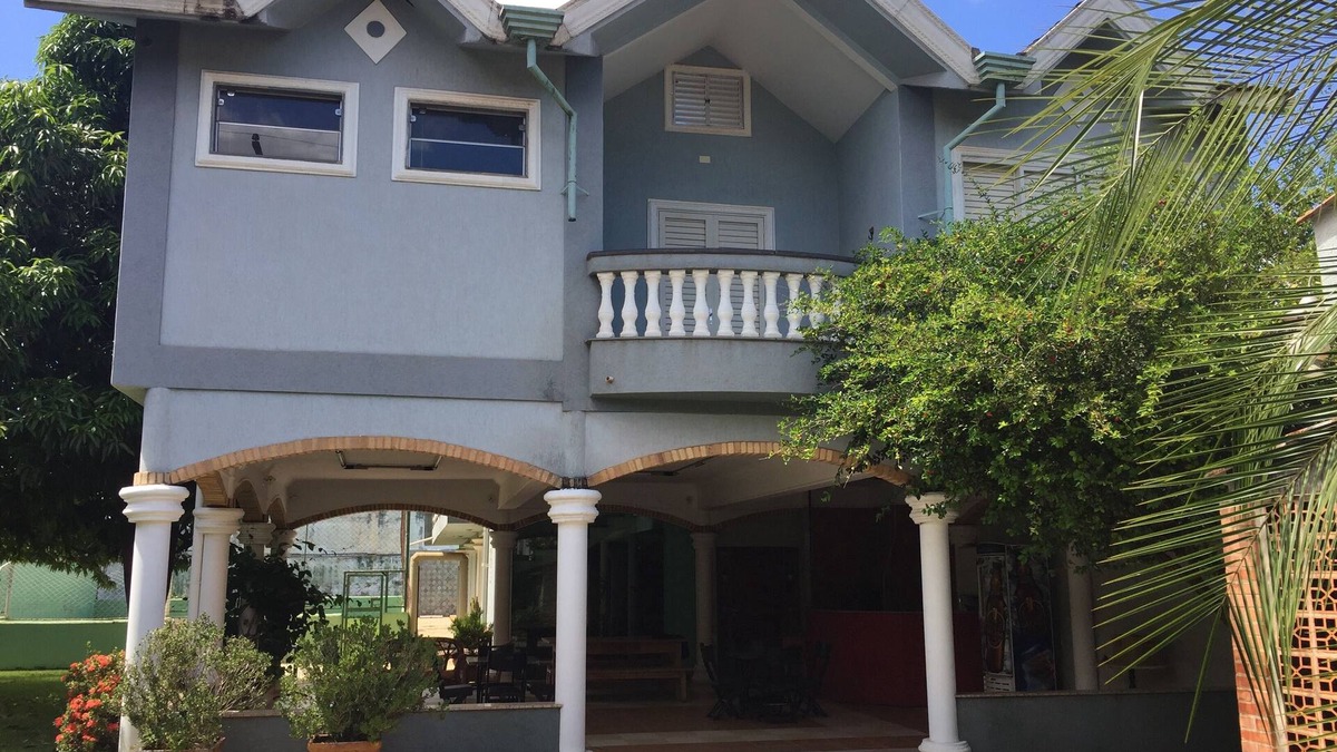 Ribeirao Preto House | Accommodation with structure to accommodate 24 people in 7 rooms including 4 suites