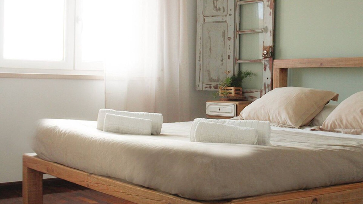 Ferrel Apartment | Accommodation, Yoga and Surf in the heart of Baleal