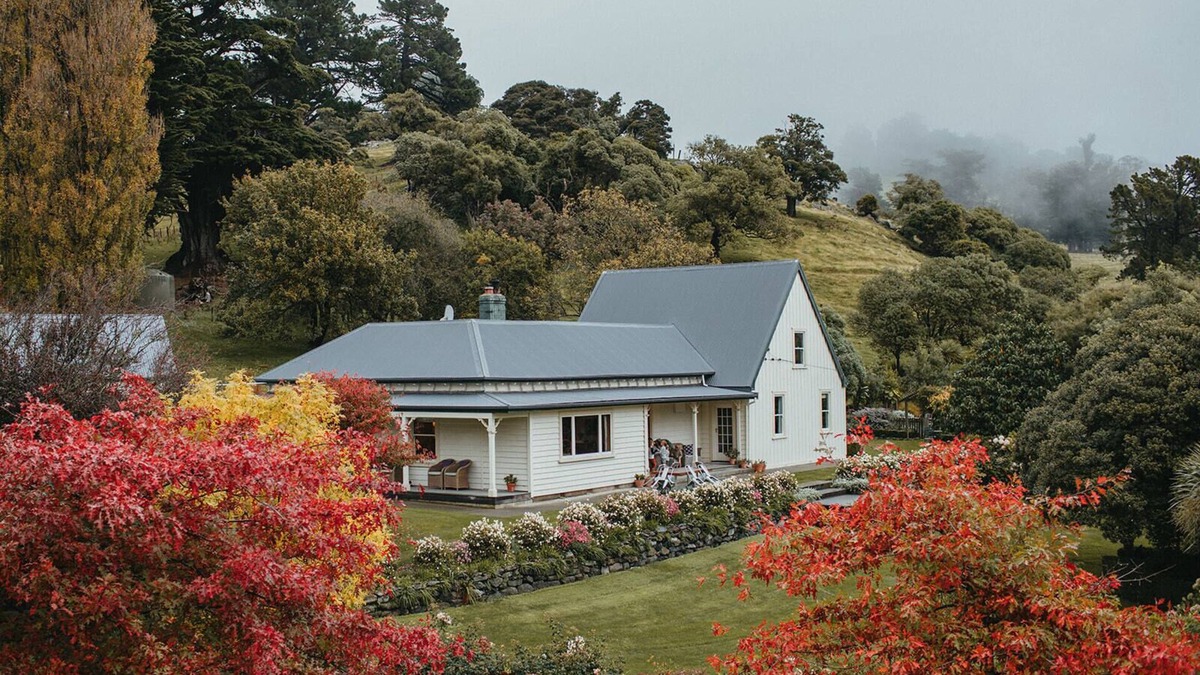 Okains Bay Other | Accrington Farmhouse