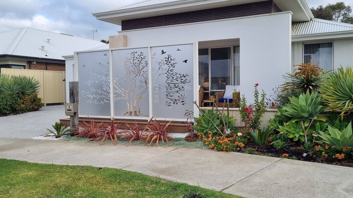 Dunsborough House | Ace on Par Studio- Central Dunsborough - Winter Special