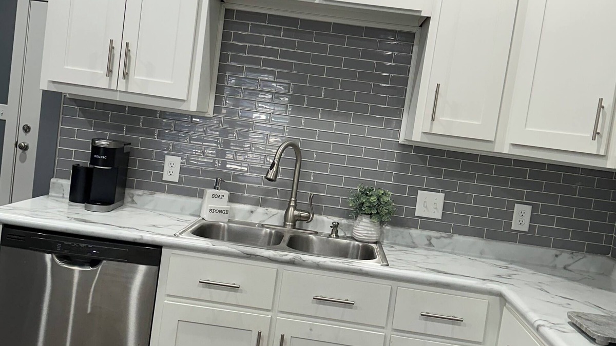 Rivervale Apartment | Ace’s Hideaway Modern 2bed/2bath with great location Steel/Duck/Farm community